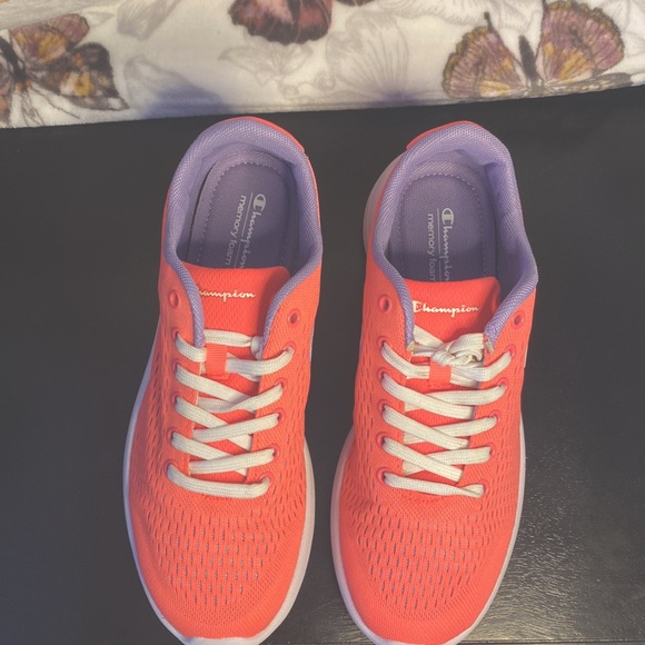 Neon pink athletic champion running shoes, very comfortable and only worn twice! - Picture 4 of 6